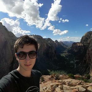 Meet your Posher, Leonardo